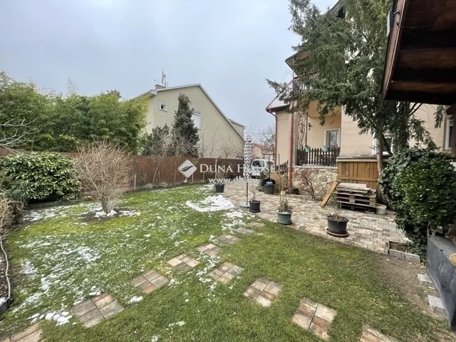 Eladó ház Budapest XVIII. kerület 390 nm