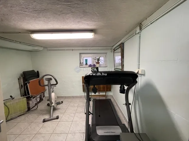 Eladó ház Budapest XVIII. kerület 390 nm