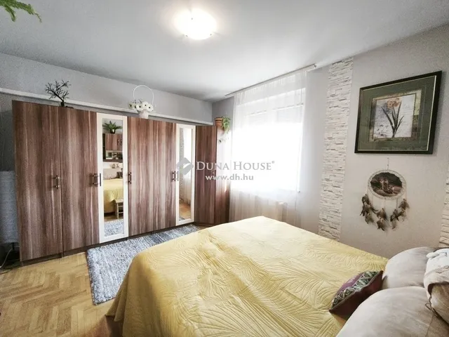 Eladó ház Budapest XVIII. kerület 114 nm