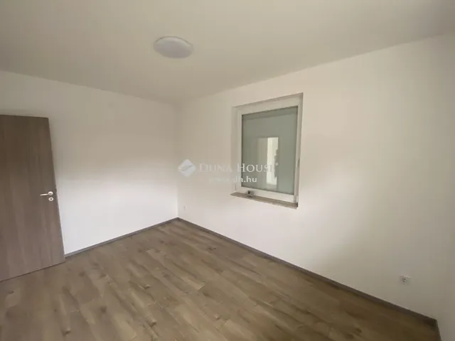 Eladó ház Kóka 78 nm