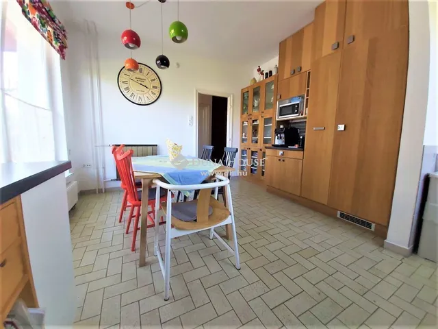 Eladó ház Budapest XVII. kerület 320 nm