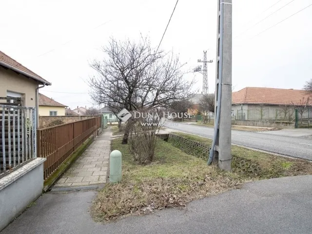 Eladó ház Ecser 168 nm