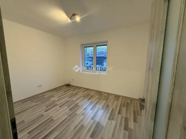 Eladó ház Nagytarcsa 118 nm