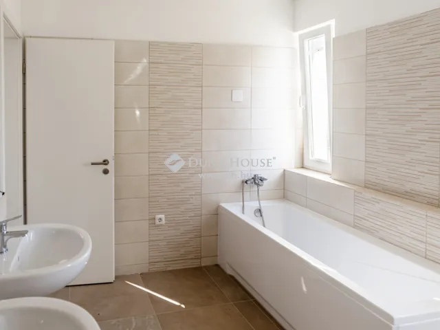 Eladó ház Budapest XXIII. kerület, Soroksár-Újtelep 122 nm
