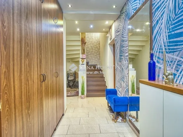 Eladó ház Pilisszentkereszt 222 nm