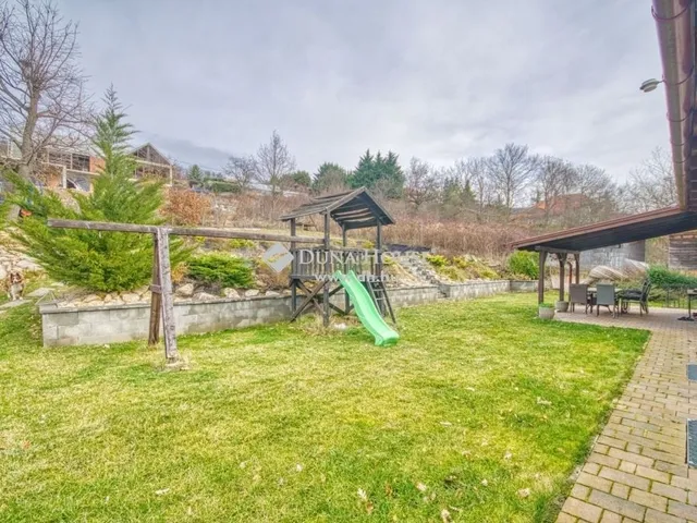 Eladó ház Pilisszentkereszt 222 nm