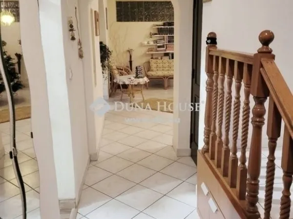 Eladó ház Budapest XVIII. kerület 234 nm