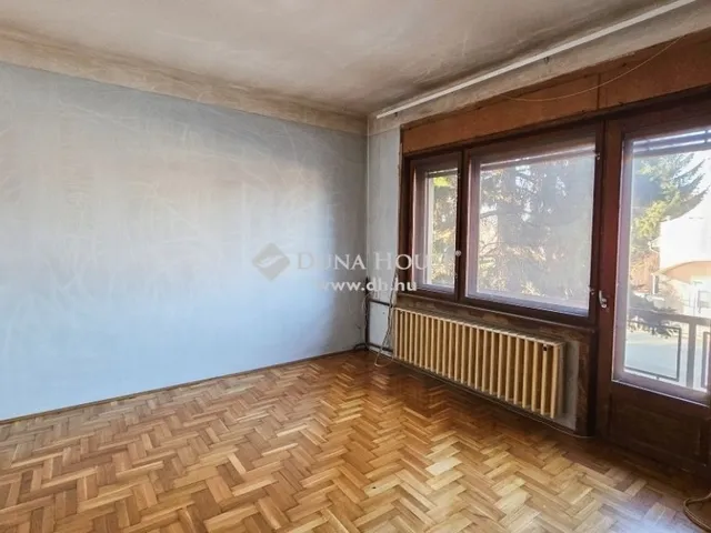 Eladó ház Tápiószecső 220 nm