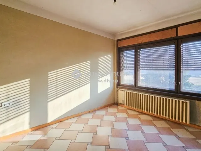 Eladó ház Tápiószecső 220 nm