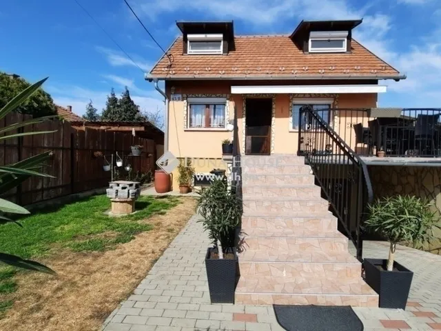 Eladó ház Üllő 85 nm