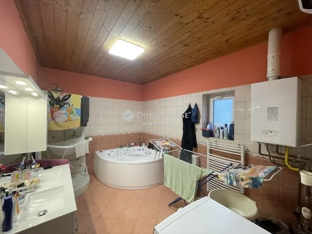 Eladó ház Vasad 90 nm