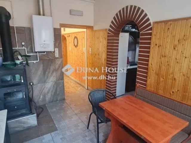 Eladó ház Monor 110 nm