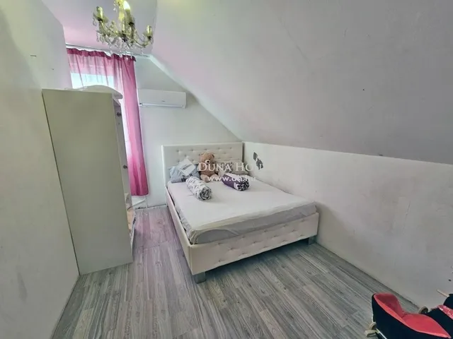 Eladó ház Üllő 158 nm