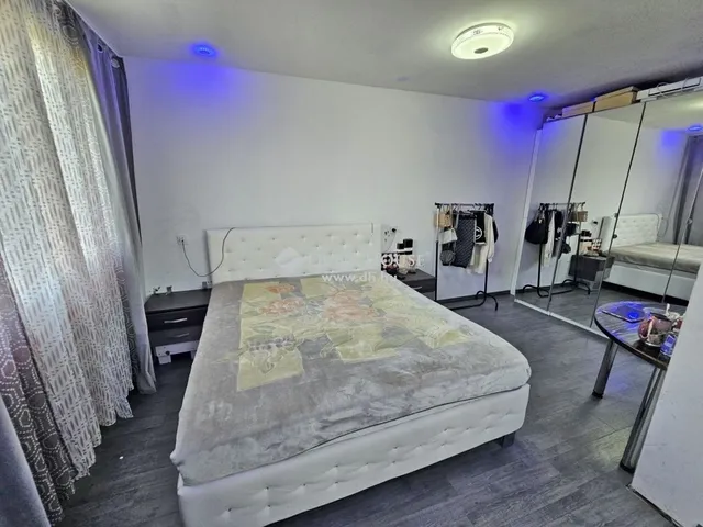 Eladó ház Üllő 158 nm