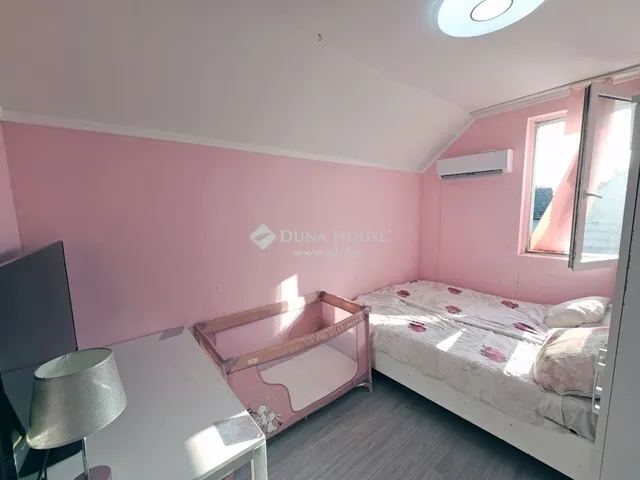 Eladó ház Üllő 158 nm