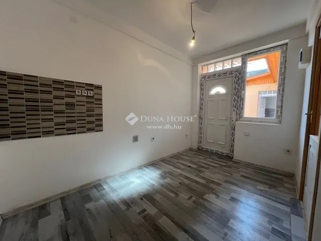 Eladó lakás Budapest XIX. kerület 28 nm
