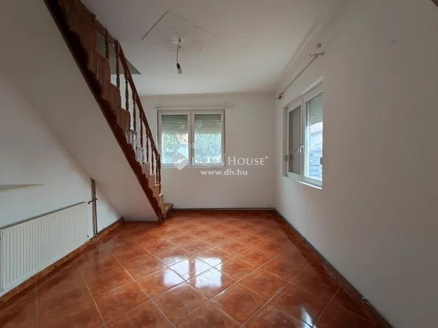 Eladó ház Budapest XVIII. kerület, Újpéteritelep 145 nm