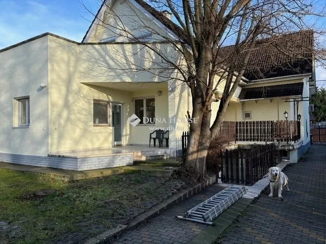 Eladó lakás Budapest XVIII. kerület, Szent Imre kertváros 173 nm