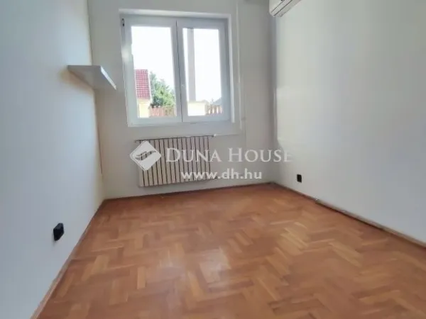 Eladó lakás Budapest XVIII. kerület, Szent Imre kertváros 173 nm