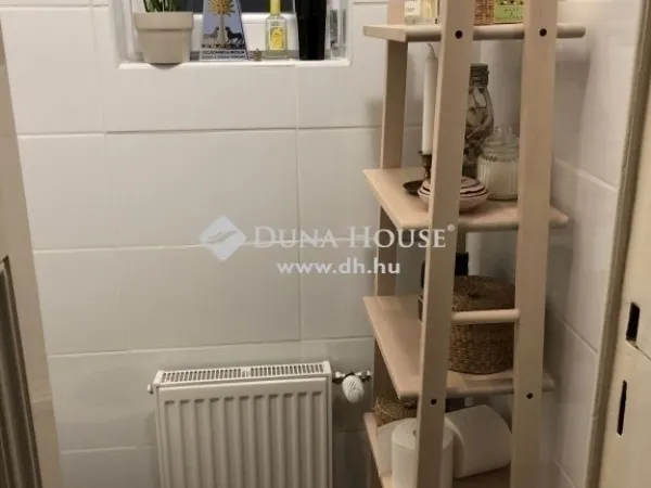 Eladó lakás Budapest VI. kerület 97 nm