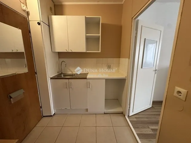 Eladó lakás Budapest X. kerület 29 nm