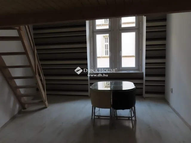 Eladó lakás Budapest VIII. kerület 30 nm