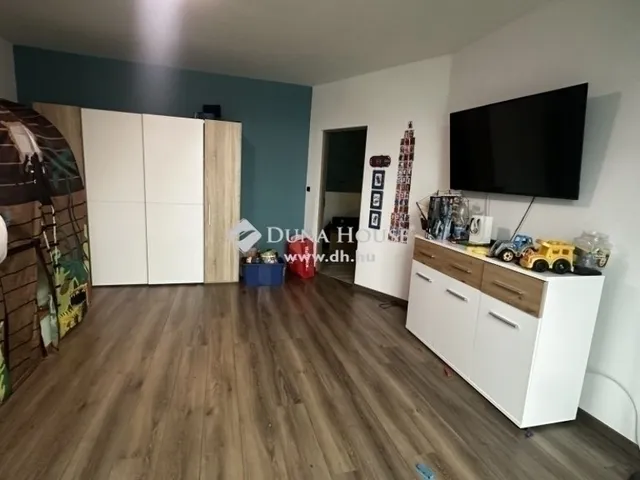 Eladó ház Budapest XVIII. kerület 257 nm