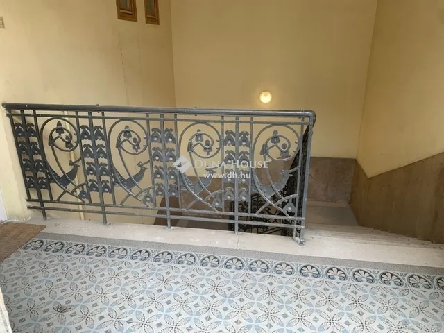Eladó lakás Budapest VI. kerület 132 nm