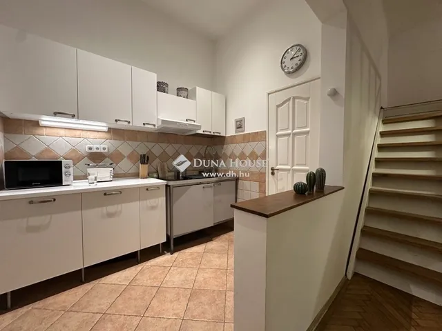 Eladó lakás Budapest VI. kerület 31 nm