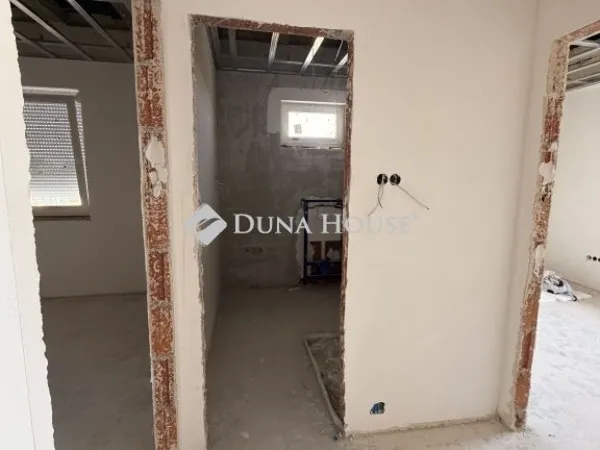 Eladó ház Délegyháza 93 nm