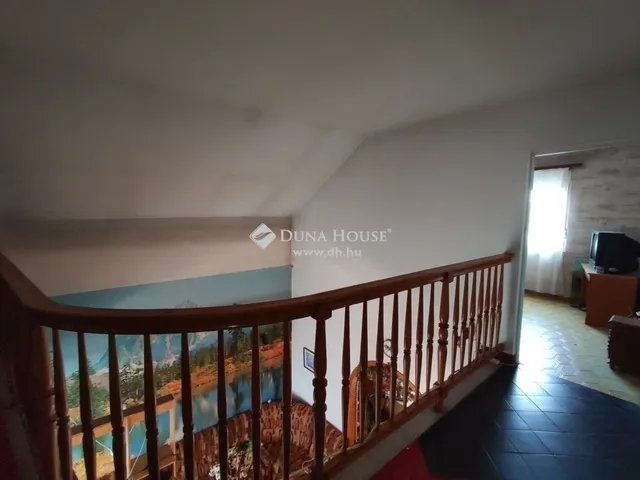 Eladó ház Budapest XVIII. kerület 250 nm