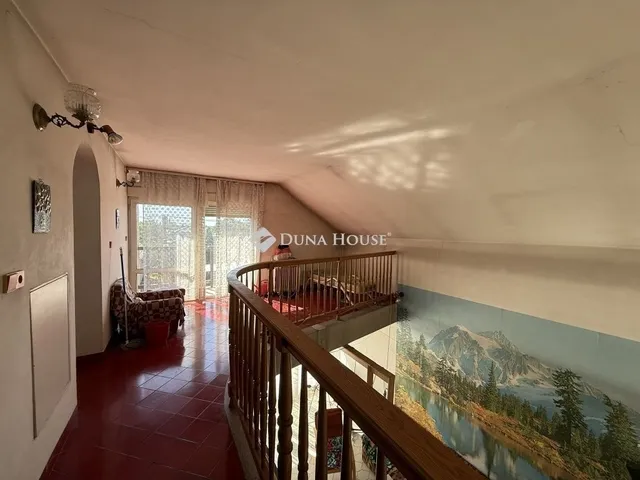 Eladó ház Budapest XVIII. kerület 250 nm