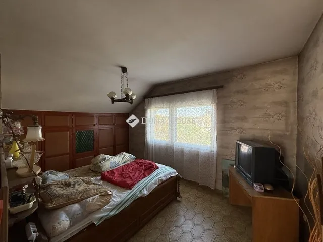 Eladó ház Budapest XVIII. kerület 250 nm