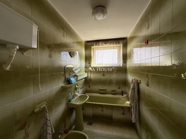 Eladó ház Budapest XVIII. kerület 250 nm