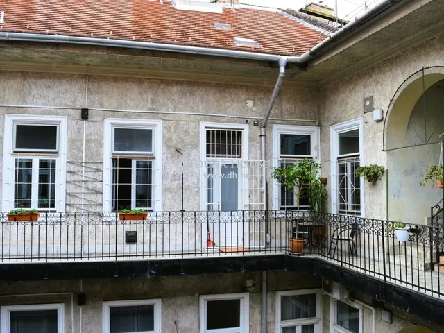 Eladó lakás Budapest II. kerület 49 nm