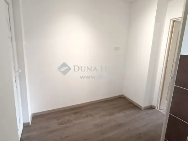 Eladó lakás Budapest XI. kerület 28 nm