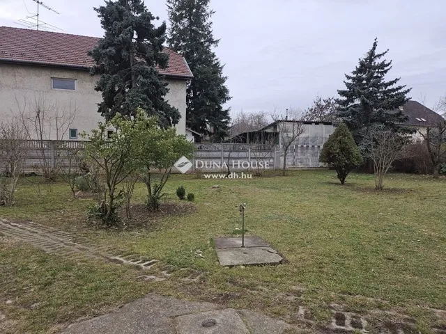 Eladó ház Budapest XVIII. kerület 174 nm