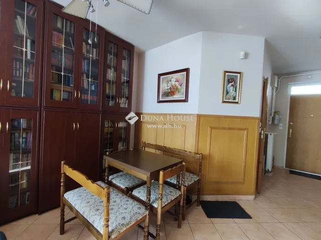 Eladó lakás Budapest XVIII. kerület 90 nm