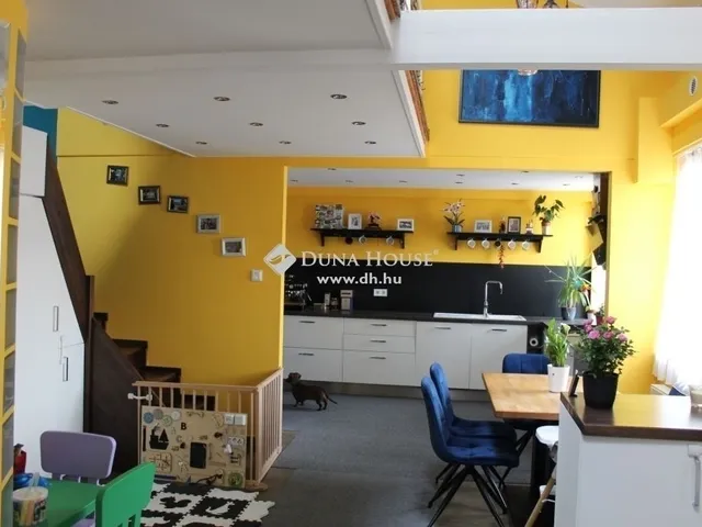 Eladó lakás Budapest VIII. kerület 70 nm