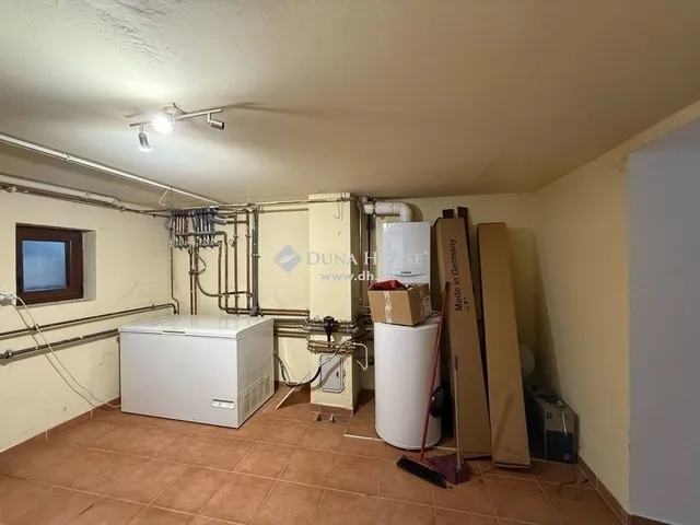 Eladó ház Dabas 250 nm