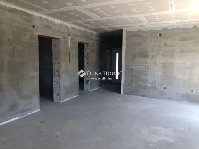 Eladó ház Felsőpakony 60 nm