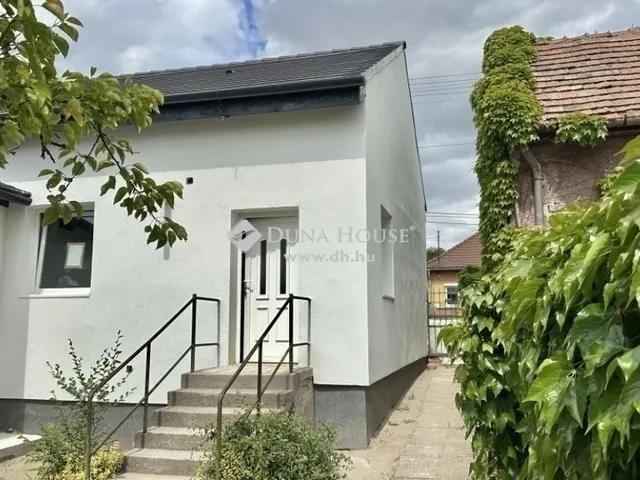 Eladó ház Budapest XVIII. kerület, Újpéteritelep 102 nm