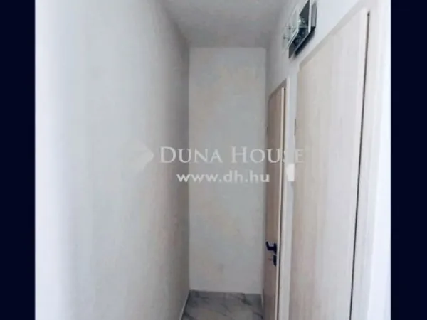 Eladó lakás Budapest X. kerület, Újhegy 49 nm