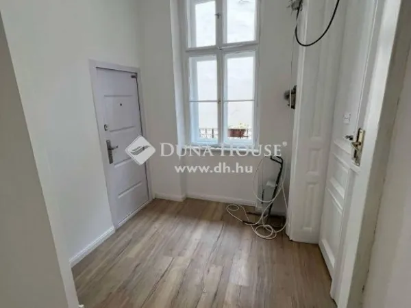 Eladó lakás Budapest IX. kerület 18 nm