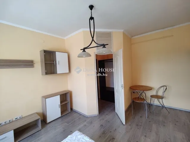 Eladó lakás Budapest X. kerület 26 nm