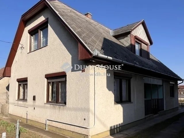 Eladó ház Gyál 150 nm