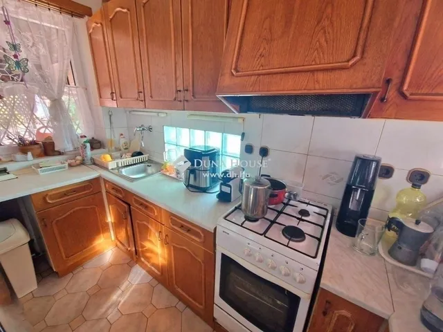 Eladó ház Budapest XVIII. kerület, Szent Imre kertváros 180 nm