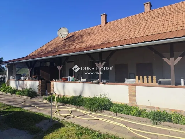 Eladó ház Ócsa 150 nm