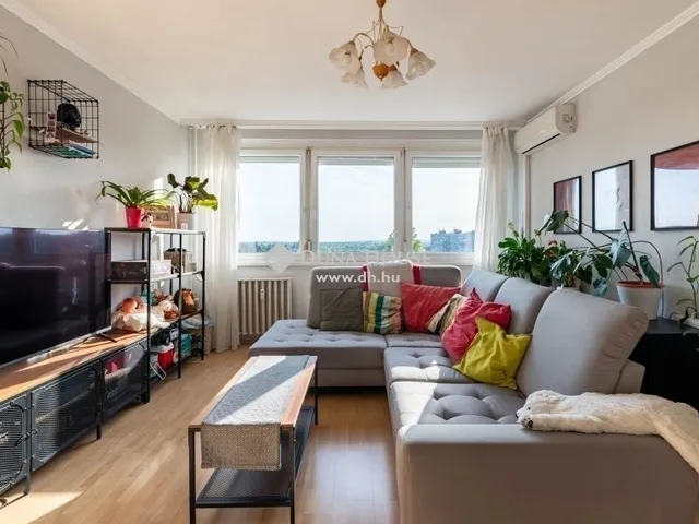 Eladó lakás Budapest XVIII. kerület, Szent Lőrinc telep 56 nm