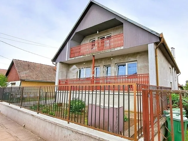 Eladó ház Zsámbok 155 nm